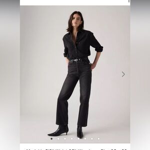 NWT Levi's Black Straight Leg Ribcage Ankle High Rise Jeans Size 28x29